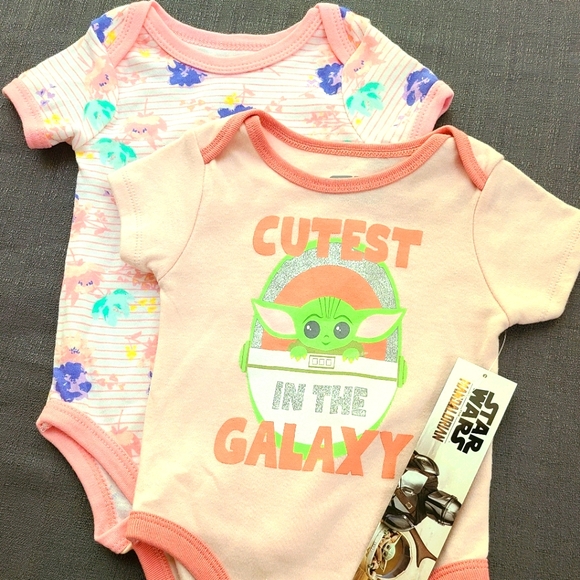 New 6-9 Months StarWars Onsie Bundle - Picture 1 of 3